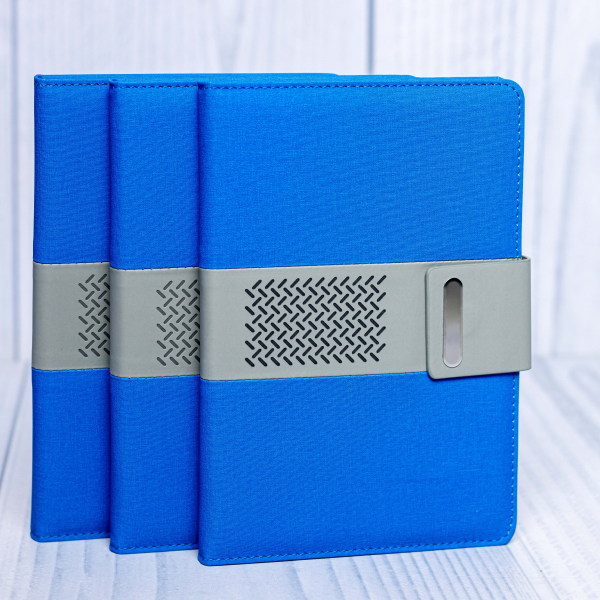 Middle Connect Blue